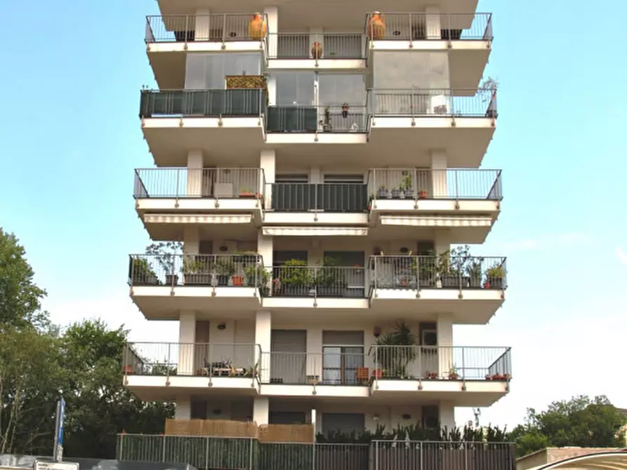 Immagine 20 di Appartamento in vendita  in Via Giacomo Filippo Lacaita 2 a Milano