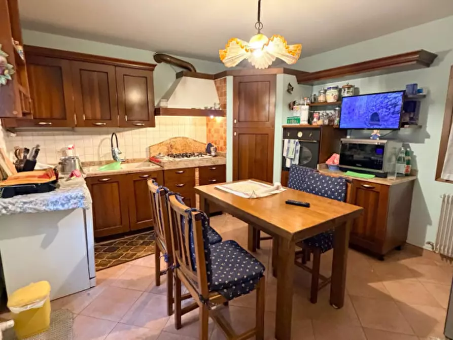 Immagine 3 di Casa indipendente in vendita  in Via Giovanni Battista a Giavera Del Montello