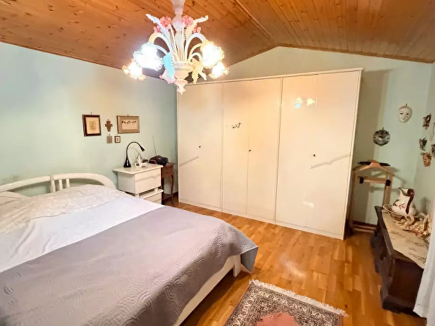 Immagine 10 di Casa indipendente in vendita  in Via Giovanni Battista a Giavera Del Montello