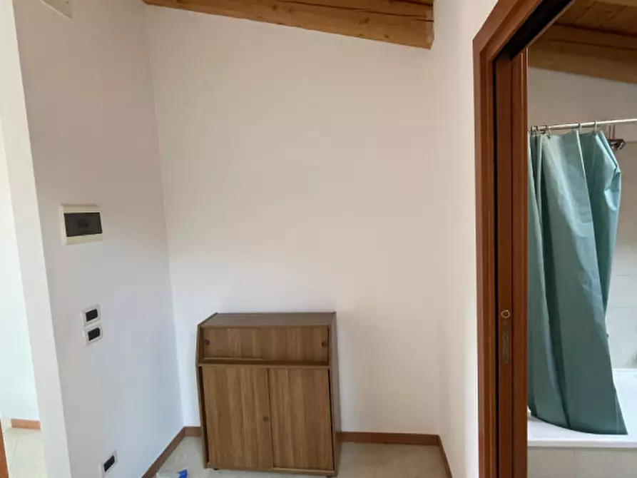 Immagine 10 di Appartamento in affitto  in Via Bernardi a Pieve Del Grappa