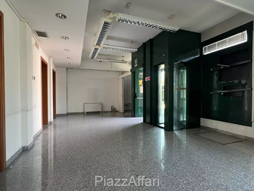 Immagine 4 di Ufficio in vendita  in Via Roma a Brugine