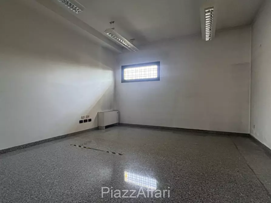 Immagine 10 di Ufficio in vendita  in Via Roma a Brugine
