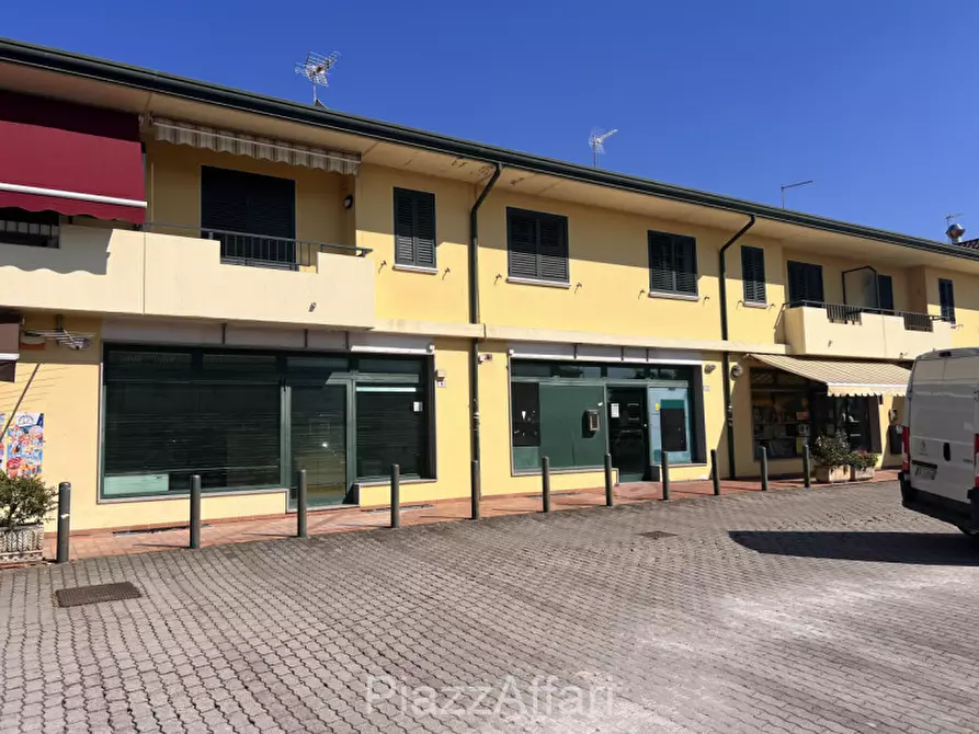 Immagine 12 di Ufficio in vendita  in Via Roma a Brugine