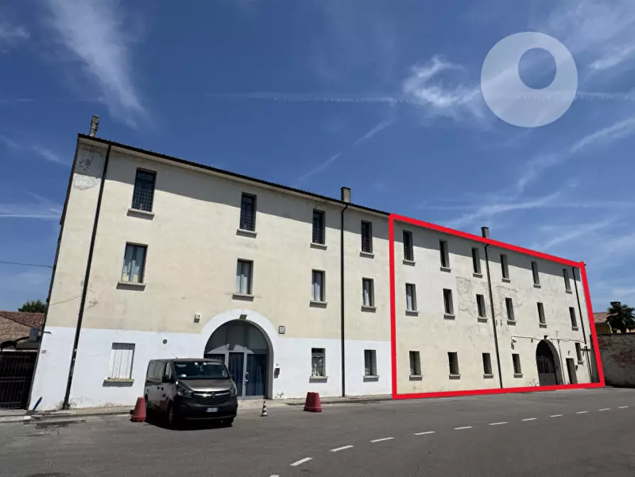 Immagine 1 di Multiproprietà in vendita  in via degli ippocastani 5 a Torri Di Quartesolo