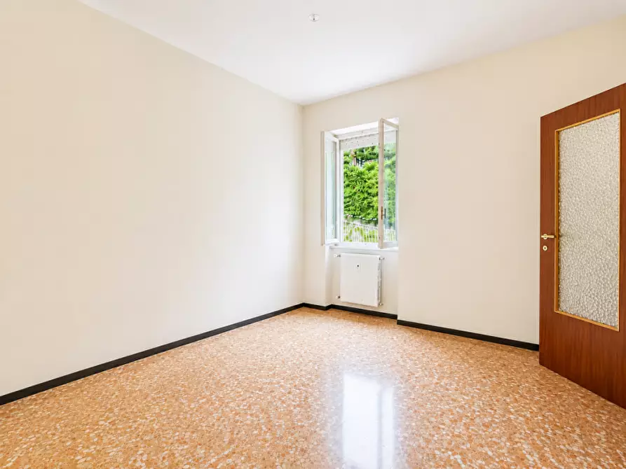 Immagine 2 di Appartamento in vendita  in via Costaguta a Rapallo
