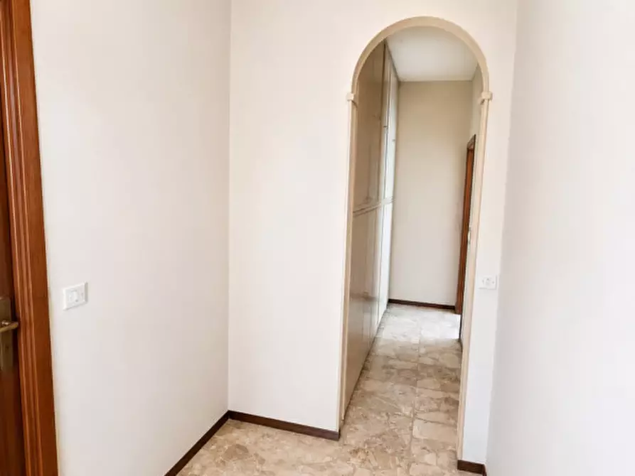 Immagine 7 di Appartamento in vendita  in via Costaguta a Rapallo