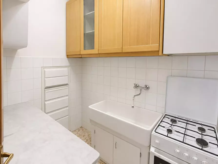 Immagine 8 di Appartamento in vendita  in via Costaguta a Rapallo