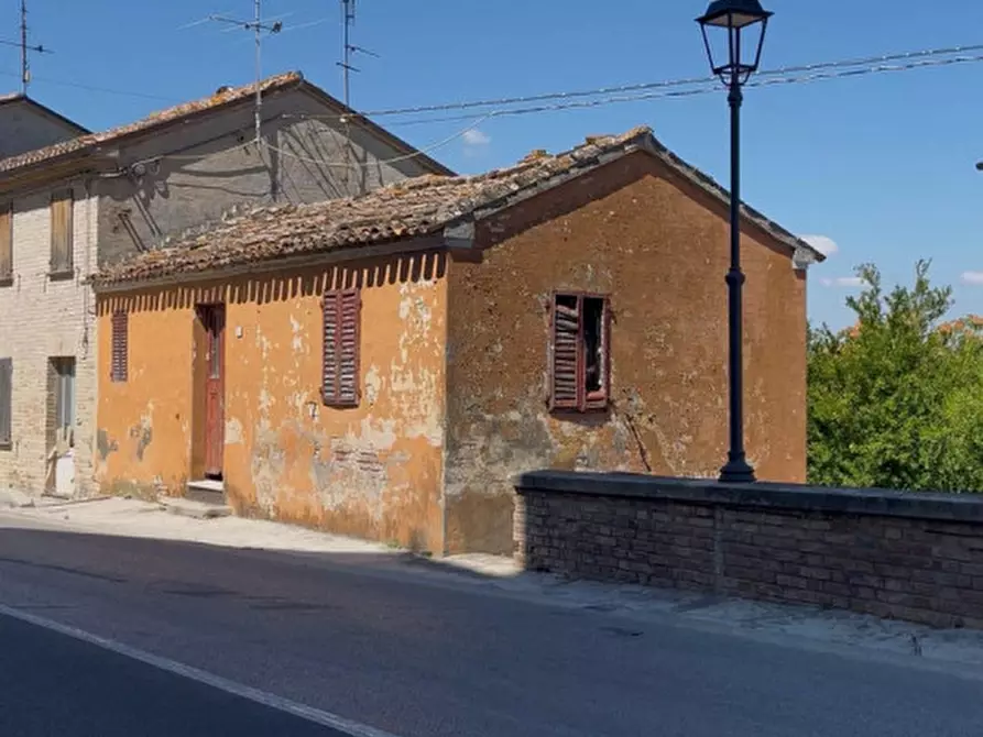 Immagine 1 di Villetta a schiera in vendita  in Via Strada Piagge, 114 a San Costanzo