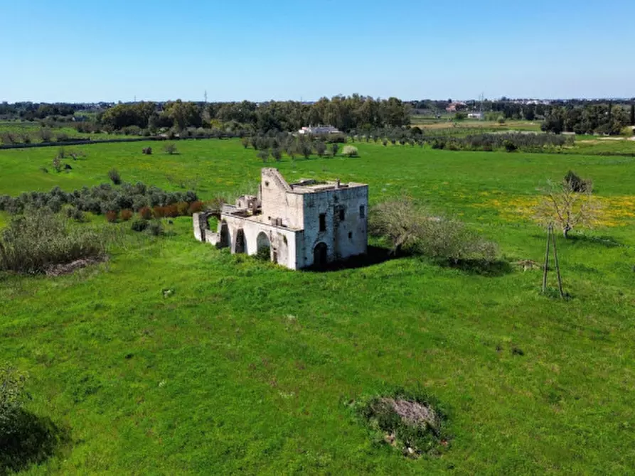 Immagine 1 di Villa in vendita  in Via Costantino Girardengo a Lecce