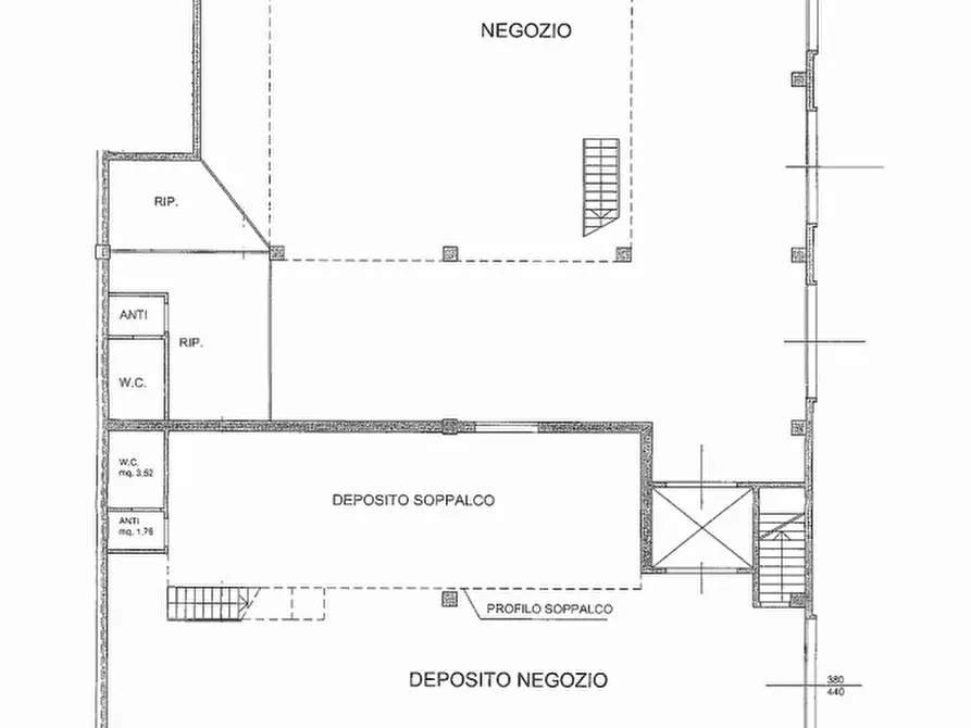 Immagine 2 di Negozio in affitto  in via romagna a Cesena