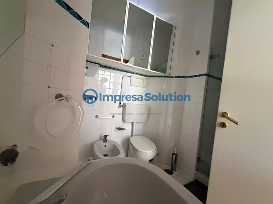 Immagine 14 di Appartamento in vendita  in Via Francesco Petrarca a Napoli