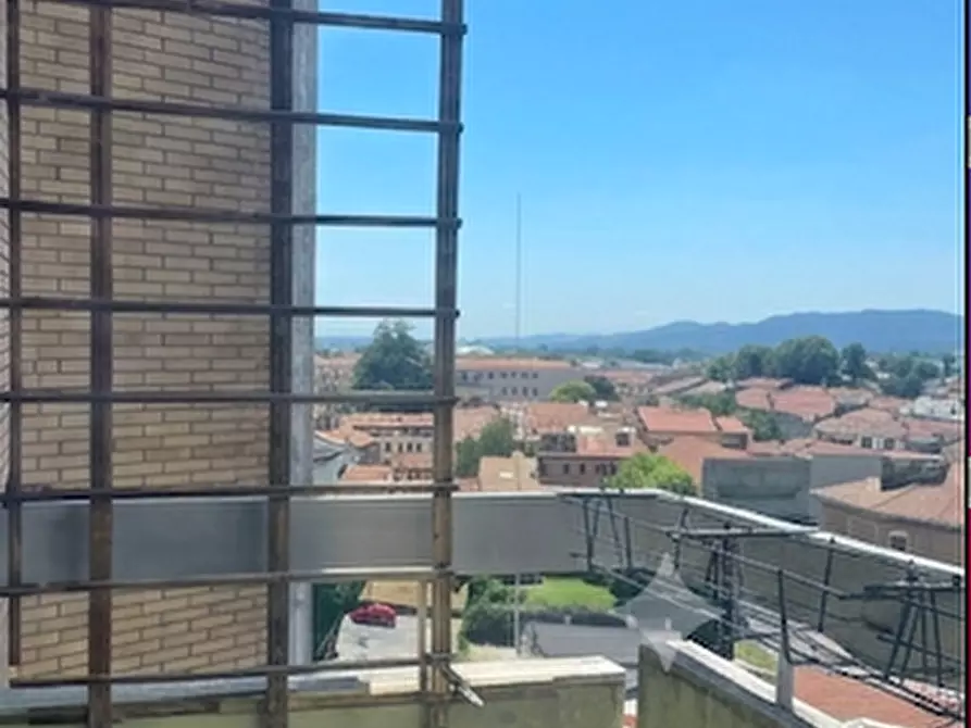 Immagine 12 di Appartamento in vendita  in schio a Schio