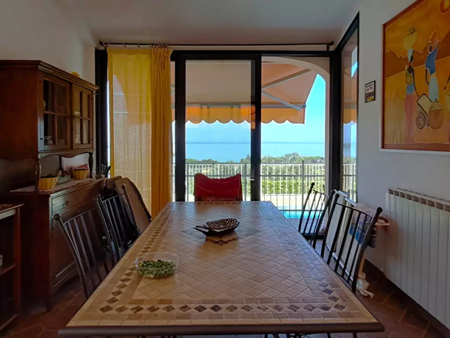 Immagine 6 di Villa in vendita  a Magione