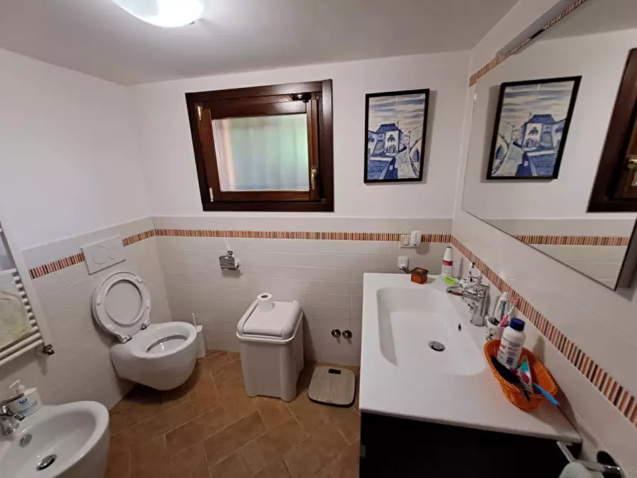 Immagine 15 di Villa in vendita  a Magione