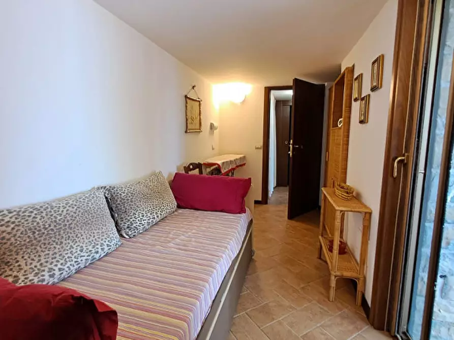 Immagine 19 di Villa in vendita  a Magione