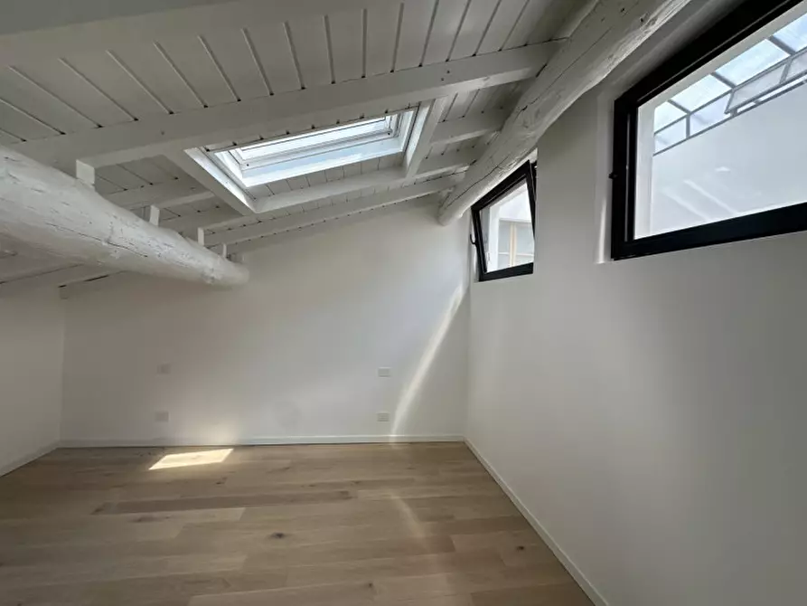 Immagine 14 di Appartamento in vendita  in Via Montedenno 22 a Brescia