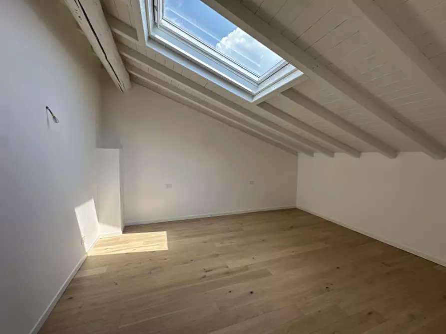 Immagine 22 di Appartamento in vendita  in Via Montedenno 22 a Brescia