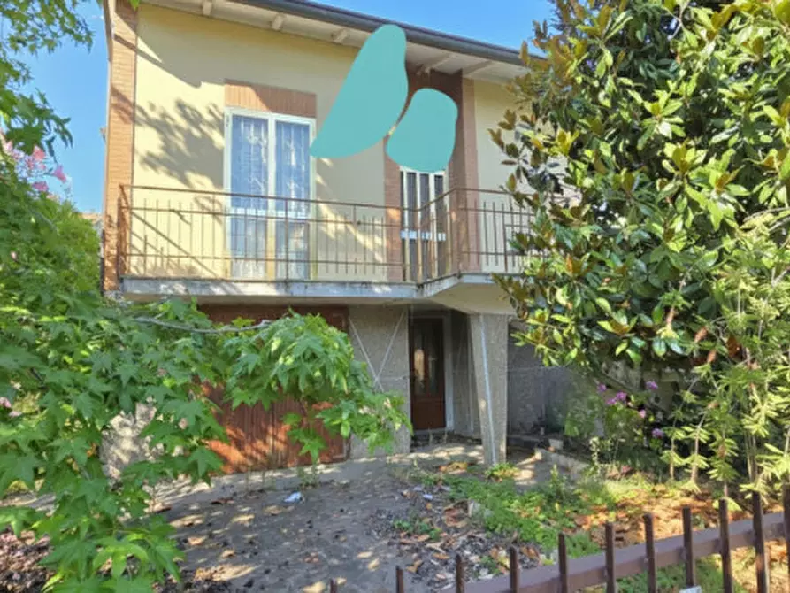Immagine 1 di Casa indipendente in vendita  in Via Nereo Morandi a Forli'