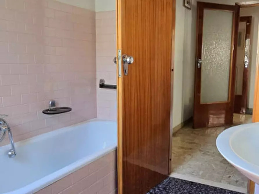 Immagine 13 di Casa indipendente in vendita  in Via Nereo Morandi a Forli'