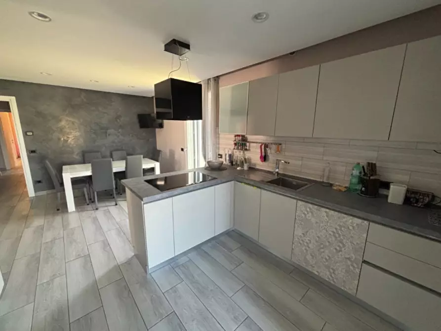 Immagine 3 di Appartamento in vendita  a Mozzecane