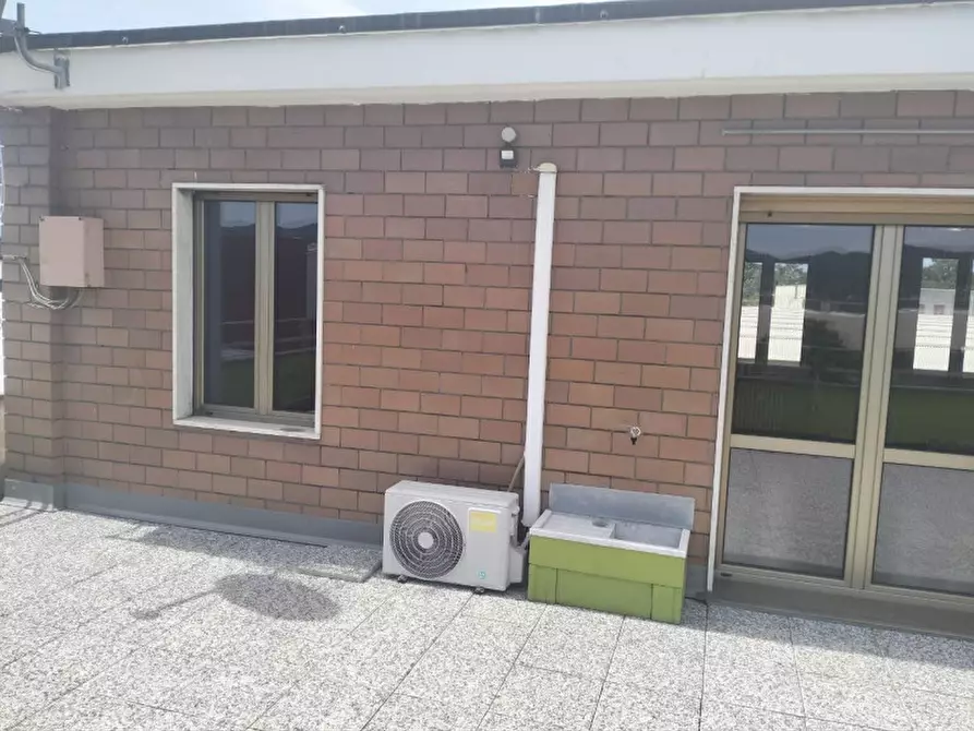Immagine 16 di Appartamento in affitto  in Strada Settimo 405 a Torino