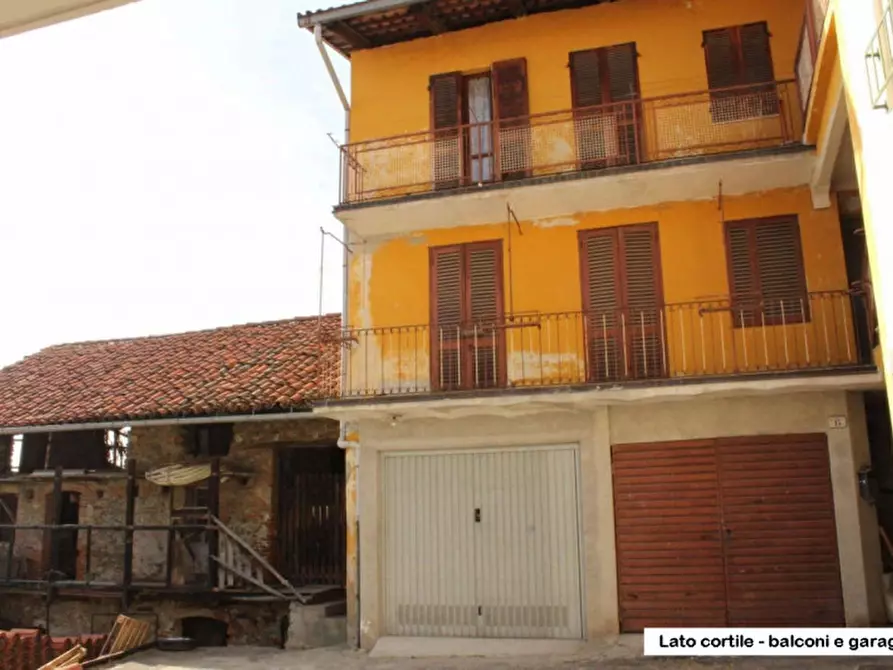 Immagine 1 di Casa indipendente in vendita  in Via Cavour n . 13 a Strambinello