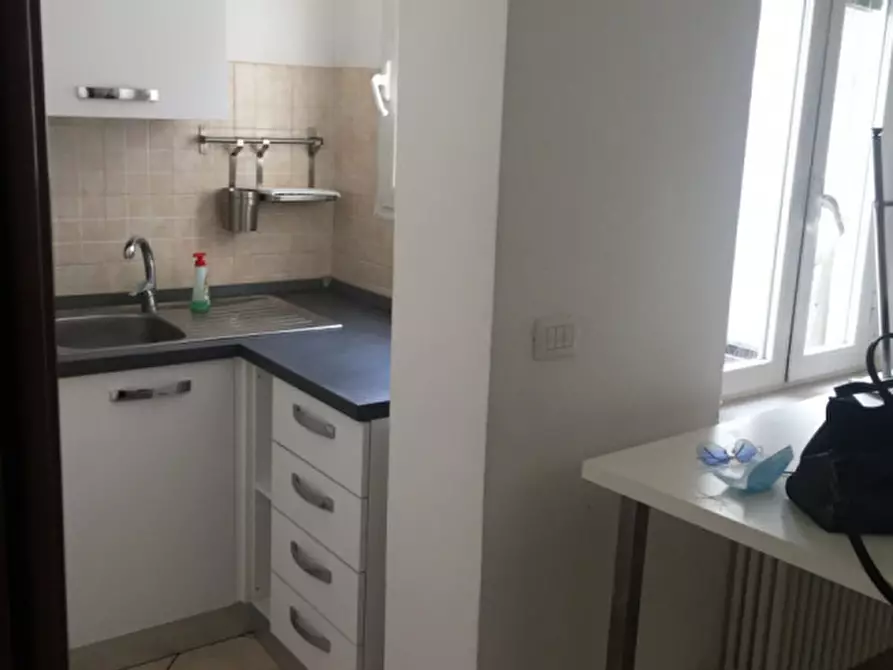 Immagine 5 di Appartamento in affitto  in Strada Farini, 78 a Parma