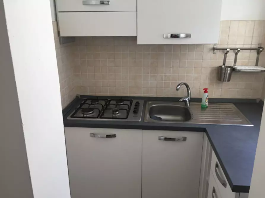 Immagine 6 di Appartamento in affitto  in Strada Farini, 78 a Parma