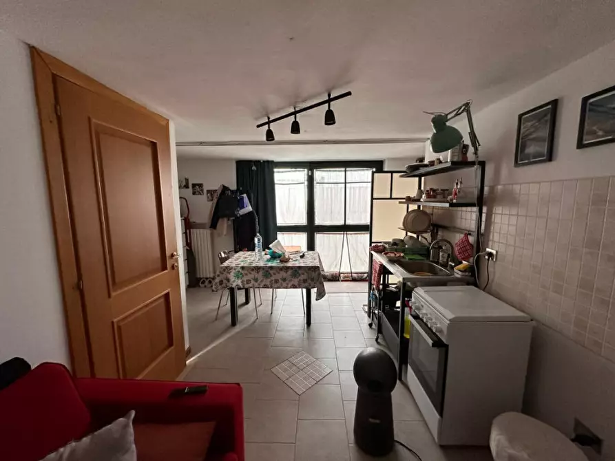Immagine 9 di Negozio in vendita  in Via Carducci, 1 a Belgioioso