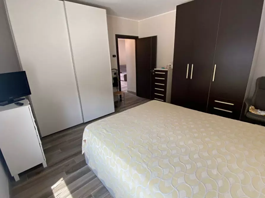 Immagine 4 di Casa bifamiliare in vendita  in Via Copelli, 11 a Luino