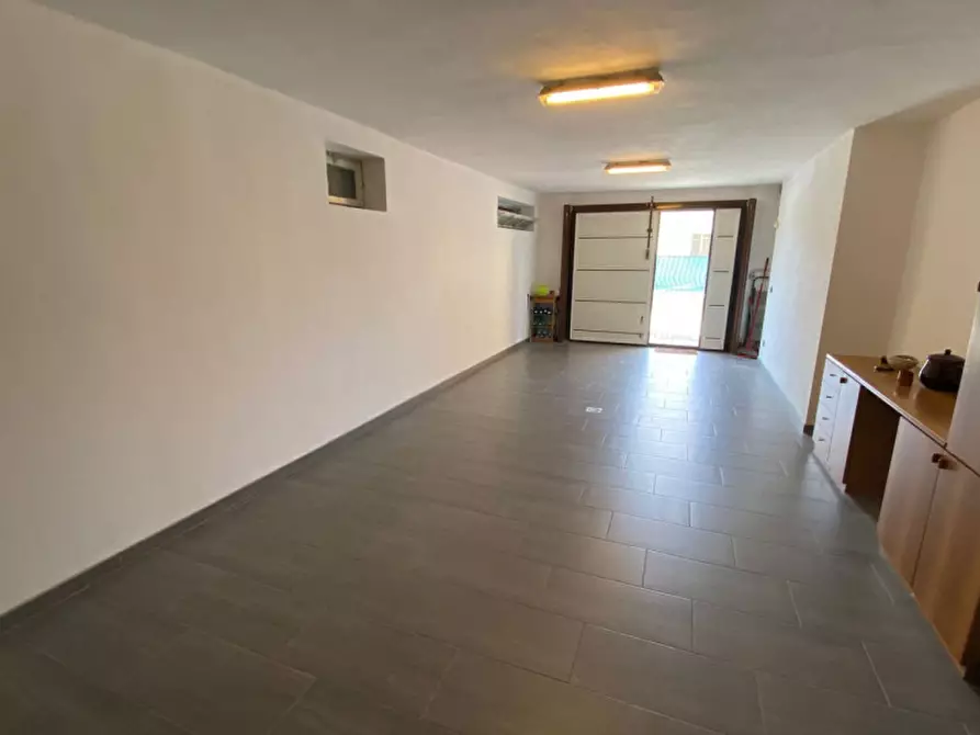 Immagine 18 di Casa bifamiliare in vendita  in Via Copelli, 11 a Luino
