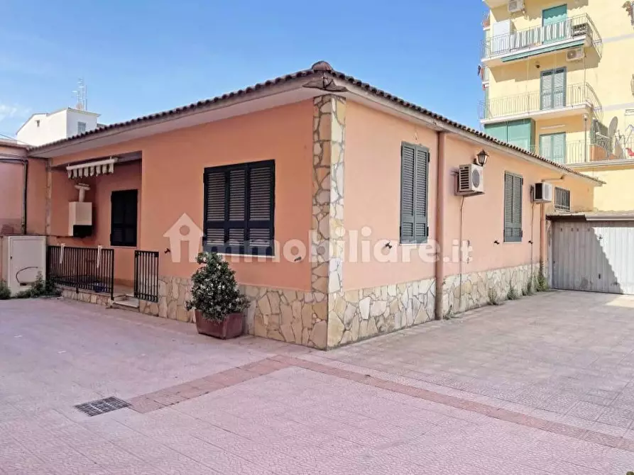 Immagine 15 di Casa indipendente in vendita  in Via Napoli, 179 a Arzano