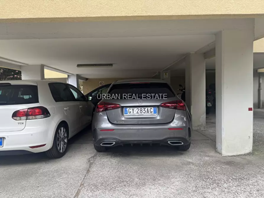 Immagine 10 di Appartamento in vendita  in Via dei Vigneti 24/3 a Trieste