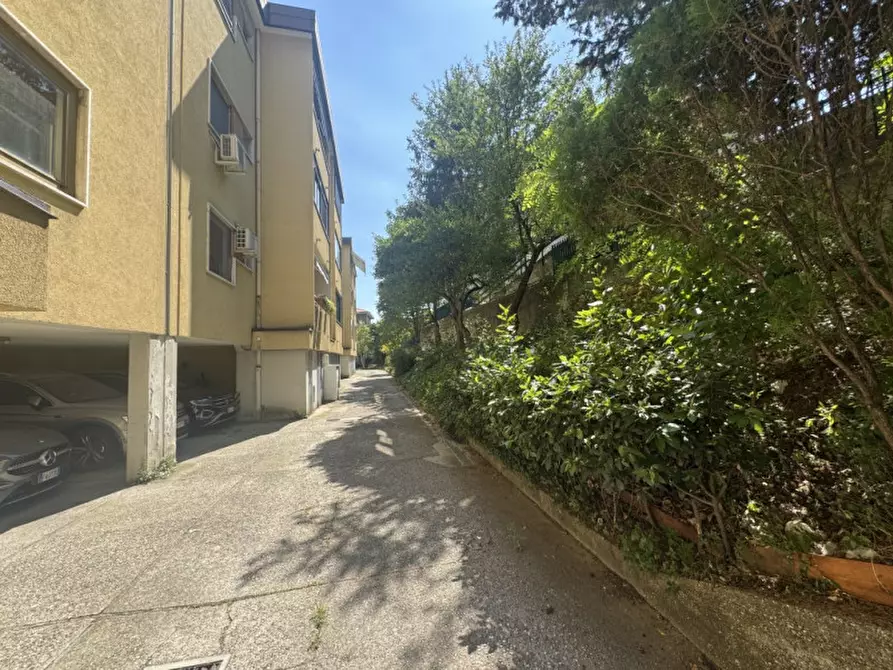 Immagine 16 di Appartamento in vendita  in Via dei Vigneti 24/3 a Trieste