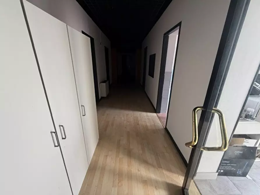 Immagine 5 di Appartamento in vendita  in Via Pietro Liberi a Padova
