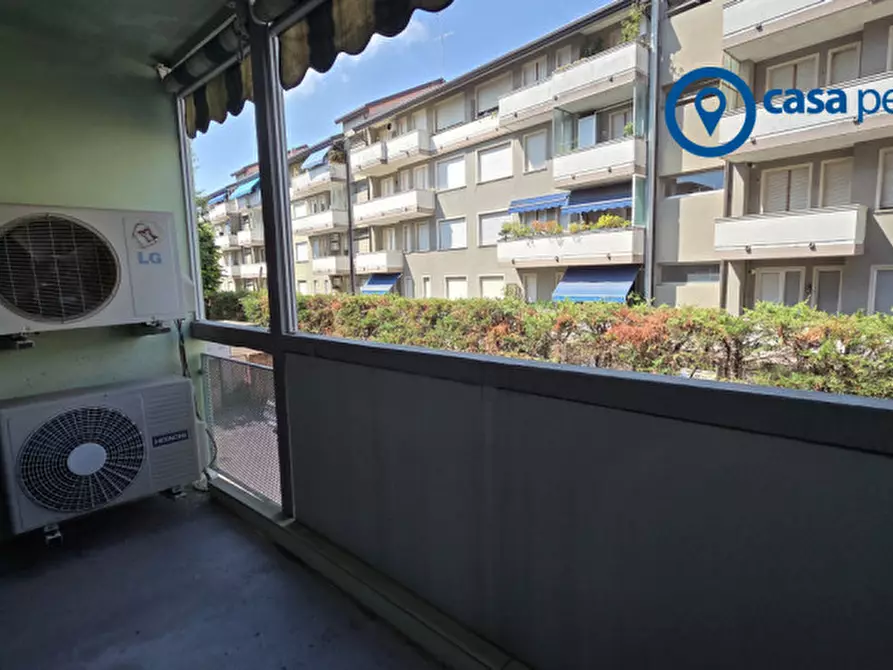 Immagine 14 di Appartamento in vendita  in Corso del Popolo, 250 a Rovigo