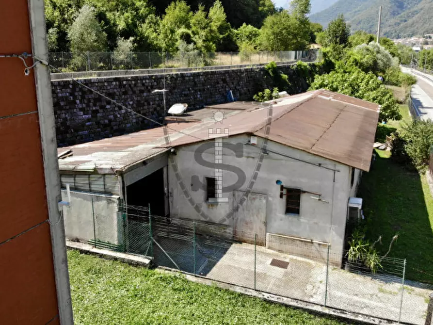 Immagine 5 di Capannone industriale in vendita  in Via Giusti, 115 a Valbrenta