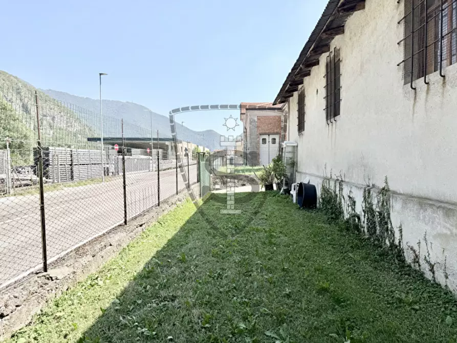 Immagine 13 di Capannone industriale in vendita  in Via Giusti, 115 a Valbrenta