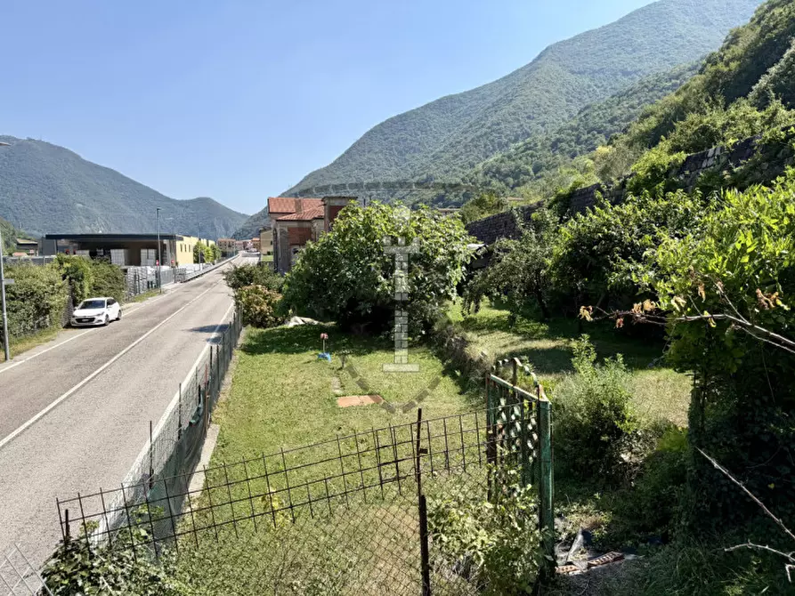 Immagine 15 di Capannone industriale in vendita  in Via Giusti, 115 a Valbrenta