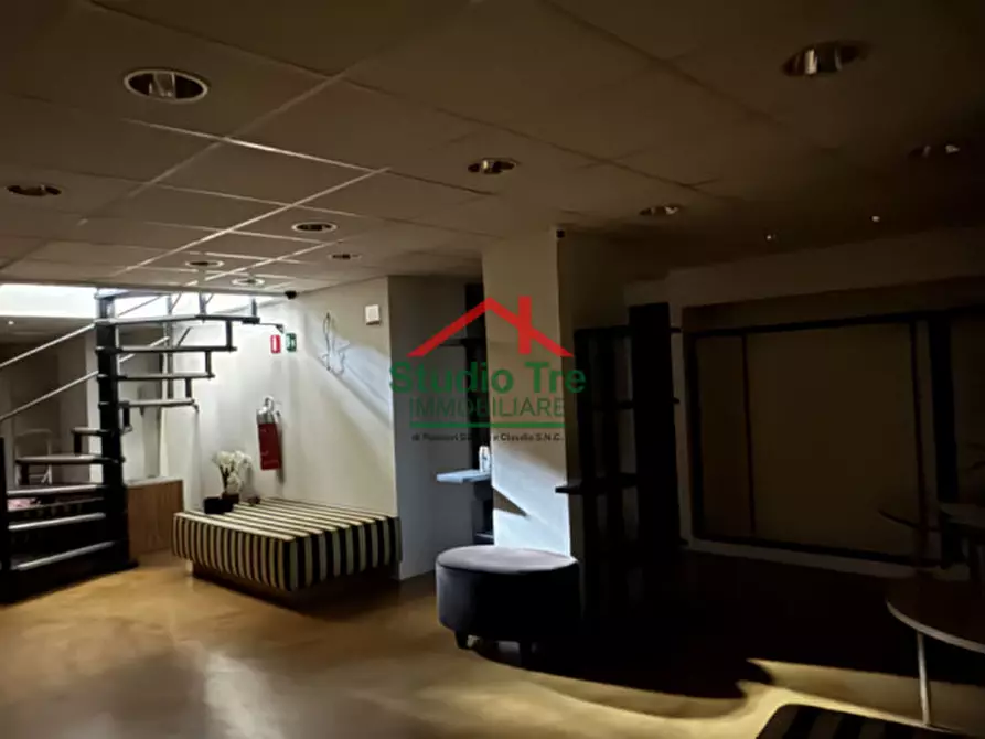 Immagine 19 di Ufficio in vendita  in Via dei Borromeo a Padova