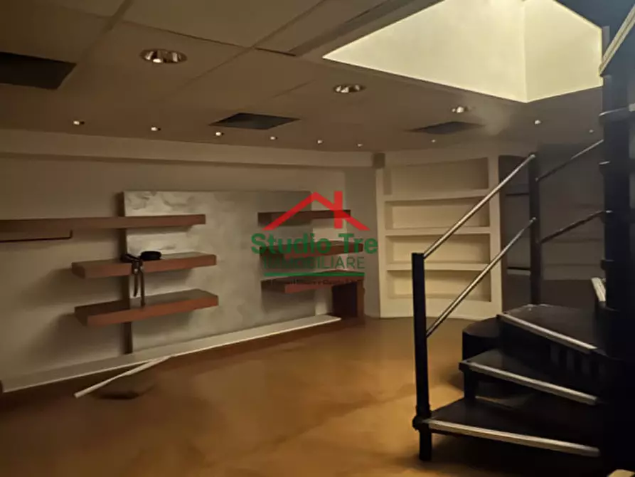 Immagine 20 di Ufficio in vendita  in Via dei Borromeo a Padova