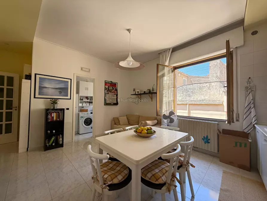 Immagine 13 di Appartamento in vendita  a Modica