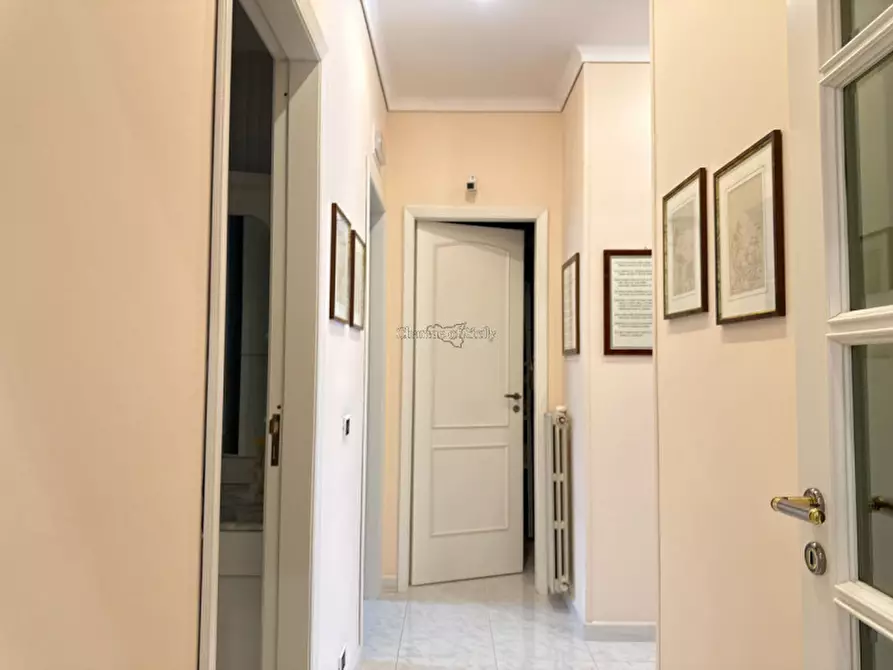 Immagine 36 di Appartamento in vendita  a Modica