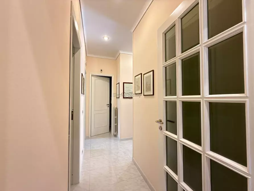 Immagine 39 di Appartamento in vendita  a Modica