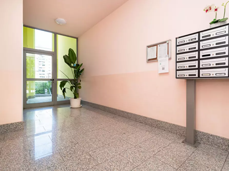 Immagine 6 di Appartamento in vendita  in VAL DELLA TORRE 41 a Torino