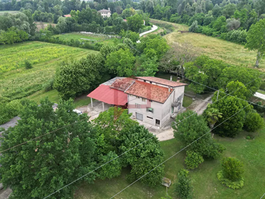 Immagine 1 di Casa indipendente in vendita  in Mirano a Mirano