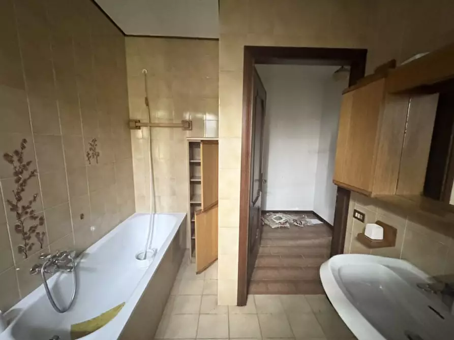 Immagine 10 di Rustico / casale in vendita  a Veggiano