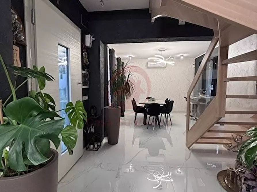 Immagine 8 di Casa indipendente in vendita  in Via Roma a Fosso'