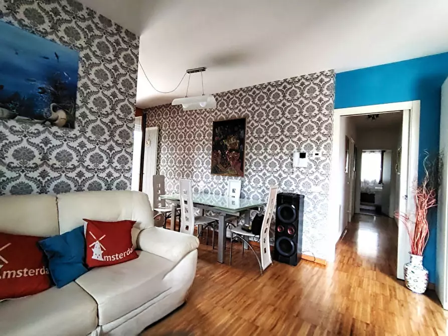Immagine 2 di Appartamento in vendita  a Thiene