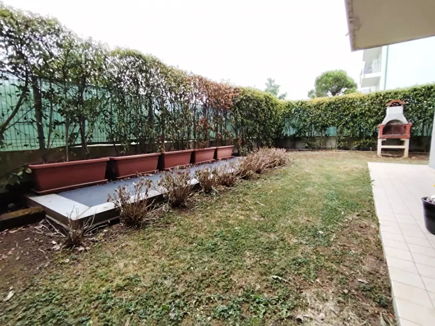 Immagine 23 di Appartamento in vendita  a Thiene